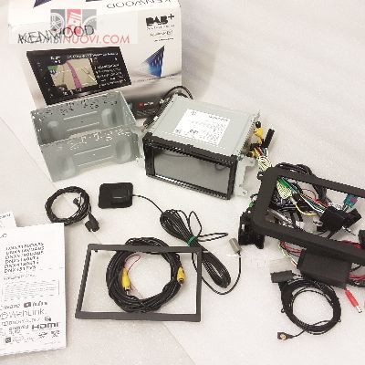 Sistema multimediale autoradio - sistema,