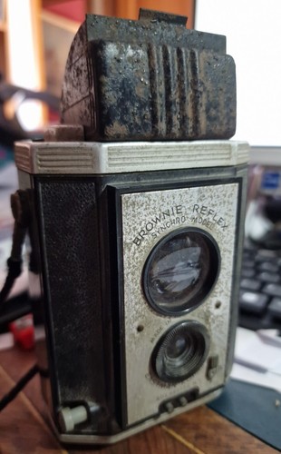 Vintage eastman kodak brownie - kodak,