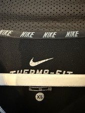 NWOT NIKE MEN WINTERPULLOVER