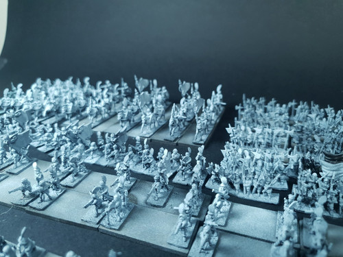 Warmaster impero nani - impero,