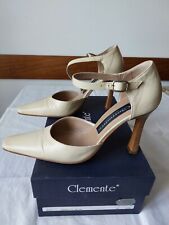 Scarpe donna décolleté in capretto beige con tacco mis. 36 marca Clemente
