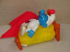 Puffi Puffo MCDONALDS Happy Meal Toy 2002 Puffa con Letto