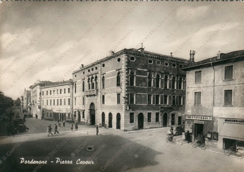 Pordenone piazza cavour - pordenone, il
