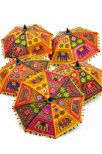 Ombrellone boho ricamato