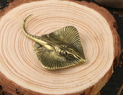 Statua animale pesce - , ray