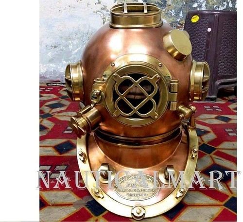 Antico casco subacqueo - , ~
