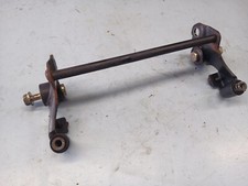 2002 ENGINE MOUNT Motor