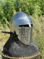 Medieval Steel Casco 18