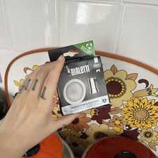 Bialetti Ricambi Caffettiera, Acciaio Inox - 1 Guarnizioni 1 Filtro - 4 Tazze