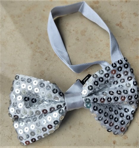 Papillon mosca con - papillon,