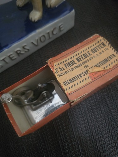 Boxed hmv - hmv, voice)