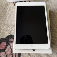 iPad mini 2 con scatola