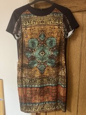 Abito Kina Fernandez motivo