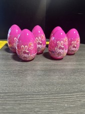 Uova di Pasqua a tema Hello