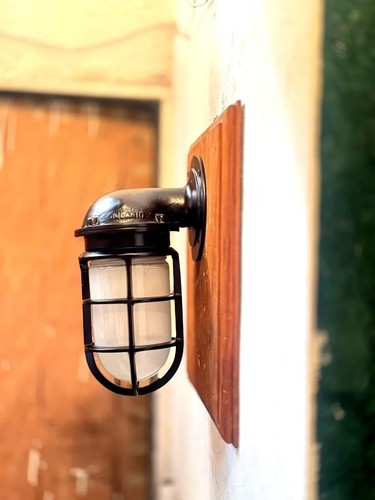 Lampada parete paratia - lampada,