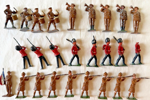 British toy soldiers - 26,