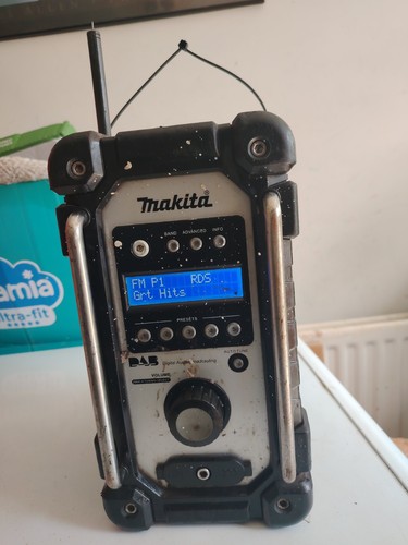 Radio cantiere makita dmr - cantiere,