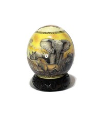 Guscio d'uovo di struzzo marrone africano Big Five decoupage con sfondo dorato tramonto