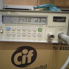 Misuratore di potenza HP 437B, con sensore 8481D