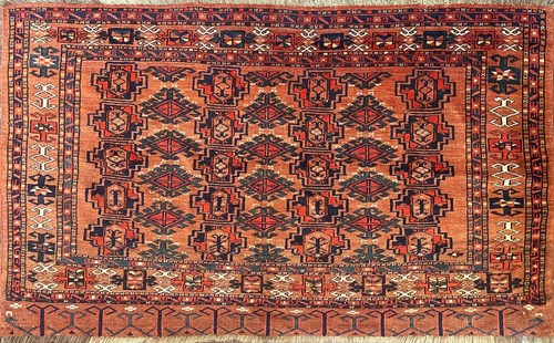Antico tappeto turcomano