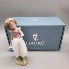 Lladro 2010 Privilege " Good