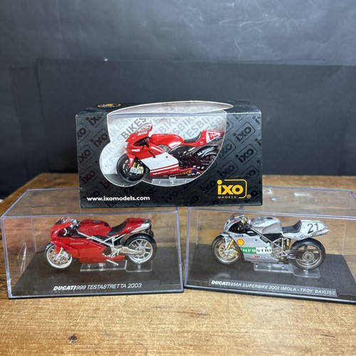 Ducati moto 24 - 3,