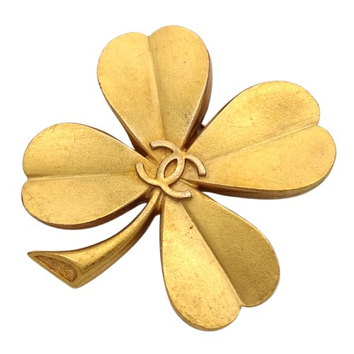 Spilla chanel per uomo - spilla,