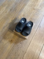 Adidas Yeezy Slides Dark Onyx