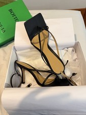 Tacchi Bottega Veneta
