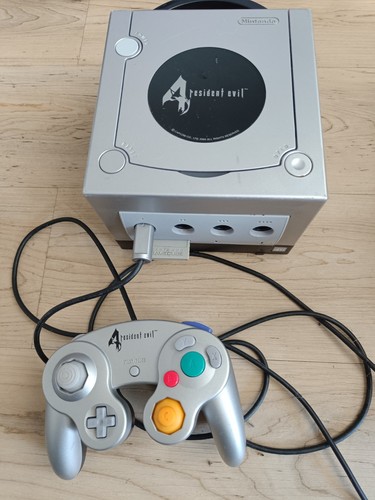 Console gamecube resident evil - console,