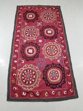 Pannello tessile Suzani