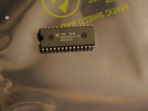 Hitachi hm62256lp 32k 8 - ic, 32k*8