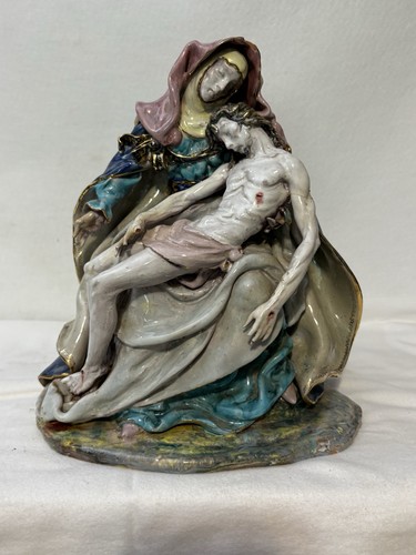 Statuina pietà terracotta - in,