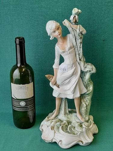 Antica statua donna fanciulla - antica,