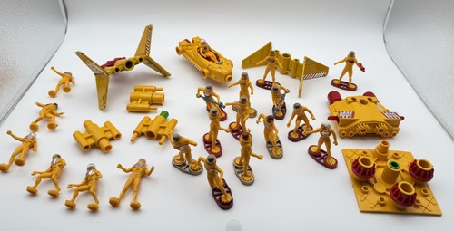 Lotto lavoro figurine - , e