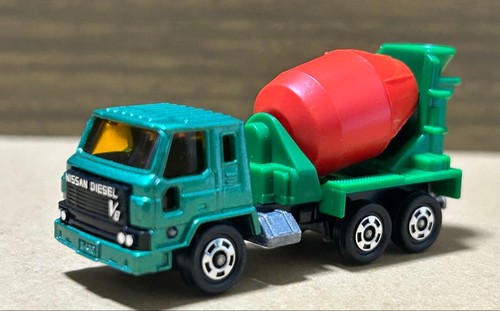 Camion miscelatore diesel