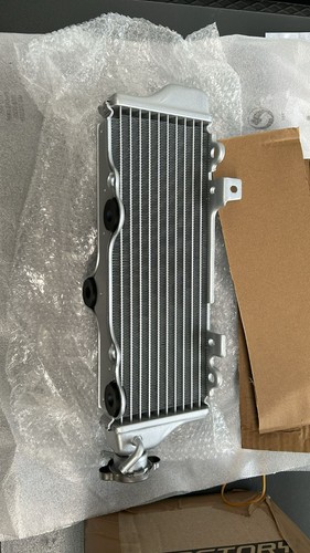 Radiatore destro swm - radiatore,