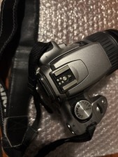 Canon EOS 350D con obiettivo 18-55 di Serie