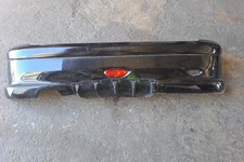 PARAURTI POSTERIORE PER