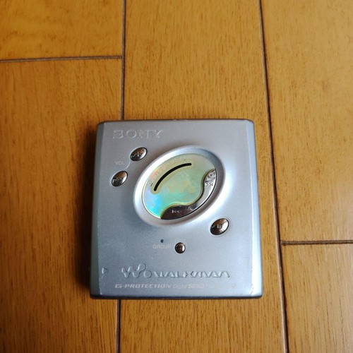 Sony e505 walkman - md,