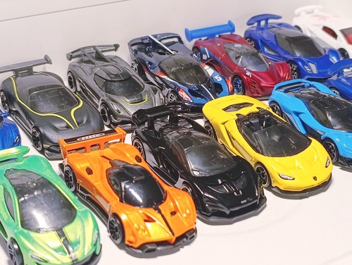 Hot wheels sfuse lotto - 50+,