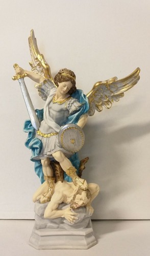 Statua san michele - san,