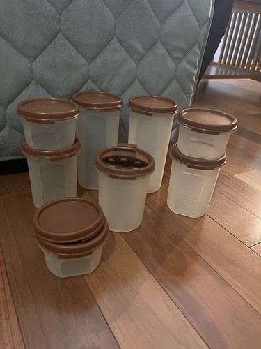 Vtg tupperware medium small - tupperware, medium/small