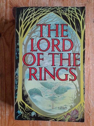 The lord rings - lord, j