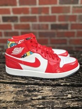 Nike Air Jordan 1 Mid SE
