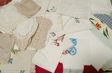 CENTRI CENTRINI TOVAGLIETTE DA TE UNCINETTO RICAMO DAL CASSETTONE DELLA NONNA 