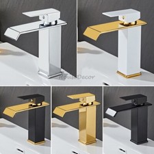 Rubinetto miscelatore lavabo