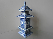 Antico vaso torre cinese da