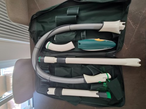 Folletto picchio 420 con - pb,