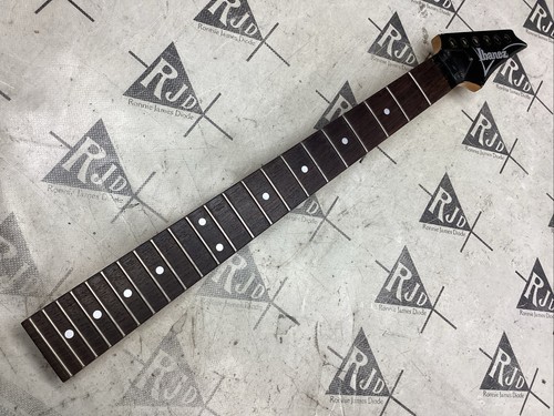Collo per chitarra elettrica